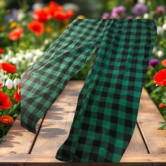 NEW - SLEEPWEAR / PAJAMA SET - GREEN - FOREVER 21 - SIZE 1X - Picture 6 of 6